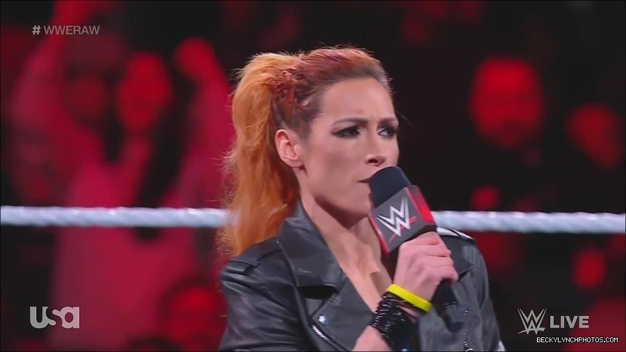 WWE_Monday_Night_Raw_2022_11_28_720p_HDTV_x264-NWCHD_mp4_000245578.jpg