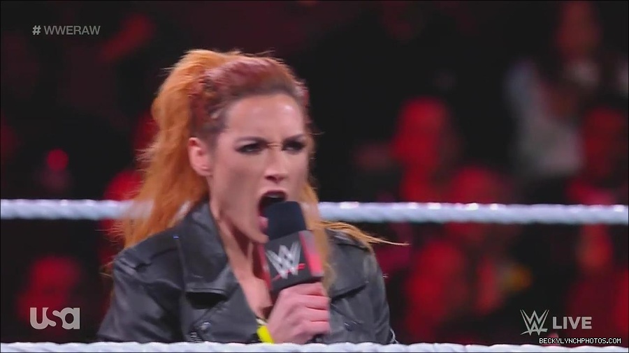 WWE_Monday_Night_Raw_2022_11_28_720p_HDTV_x264-NWCHD_mp4_000261194.jpg