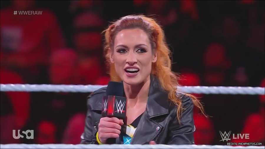 WWE_Monday_Night_Raw_2022_11_28_720p_HDTV_x264-NWCHD_mp4_000267200.jpg