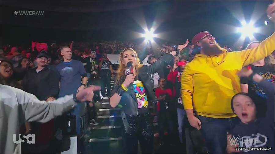 WWE_Monday_Night_Raw_2022_11_28_720p_HDTV_x264-NWCHD_mp4_000344877.jpg