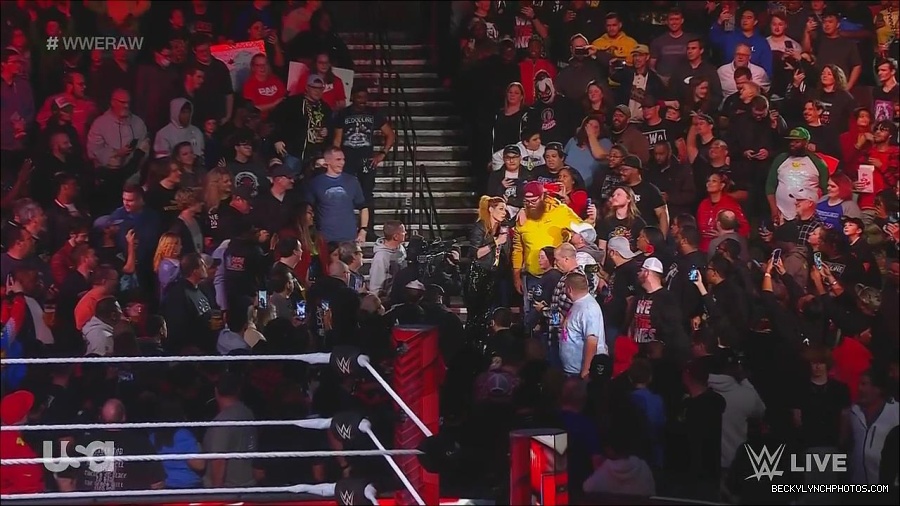 WWE_Monday_Night_Raw_2022_11_28_720p_HDTV_x264-NWCHD_mp4_000361694.jpg