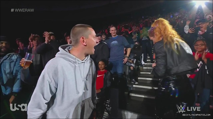 WWE_Monday_Night_Raw_2022_11_28_720p_HDTV_x264-NWCHD_mp4_000371304.jpg