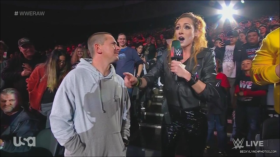 WWE_Monday_Night_Raw_2022_11_28_720p_HDTV_x264-NWCHD_mp4_000380913.jpg