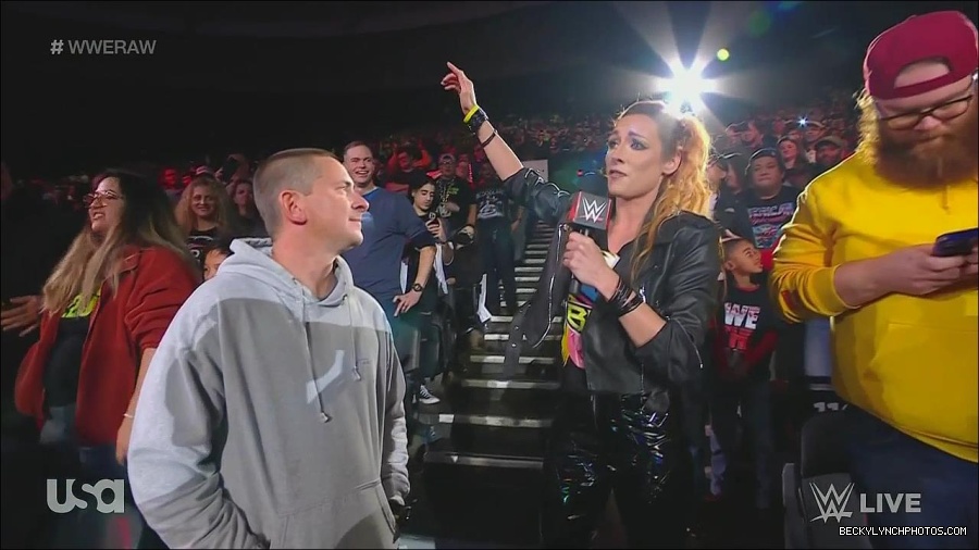 WWE_Monday_Night_Raw_2022_11_28_720p_HDTV_x264-NWCHD_mp4_000382515.jpg
