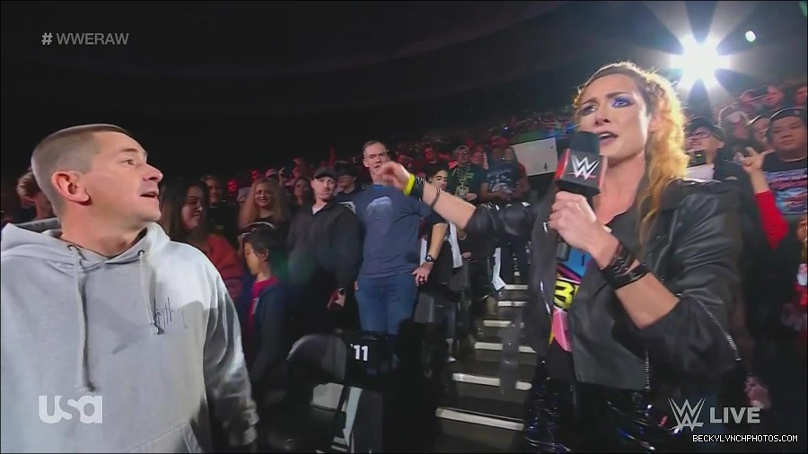 WWE_Monday_Night_Raw_2022_11_28_720p_HDTV_x264-NWCHD_mp4_000384517.jpg