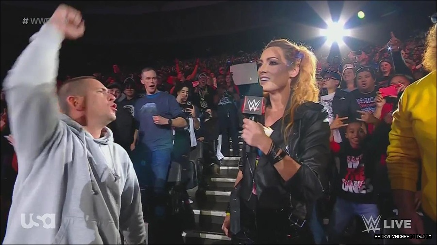 WWE_Monday_Night_Raw_2022_11_28_720p_HDTV_x264-NWCHD_mp4_000388121.jpg