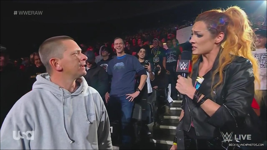 WWE_Monday_Night_Raw_2022_11_28_720p_HDTV_x264-NWCHD_mp4_000391324.jpg