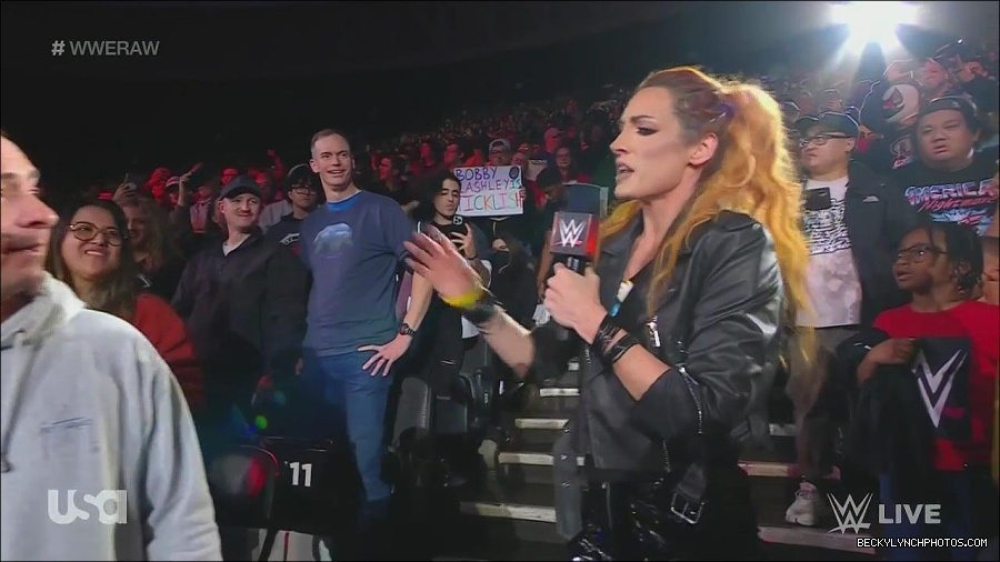 WWE_Monday_Night_Raw_2022_11_28_720p_HDTV_x264-NWCHD_mp4_000402535.jpg