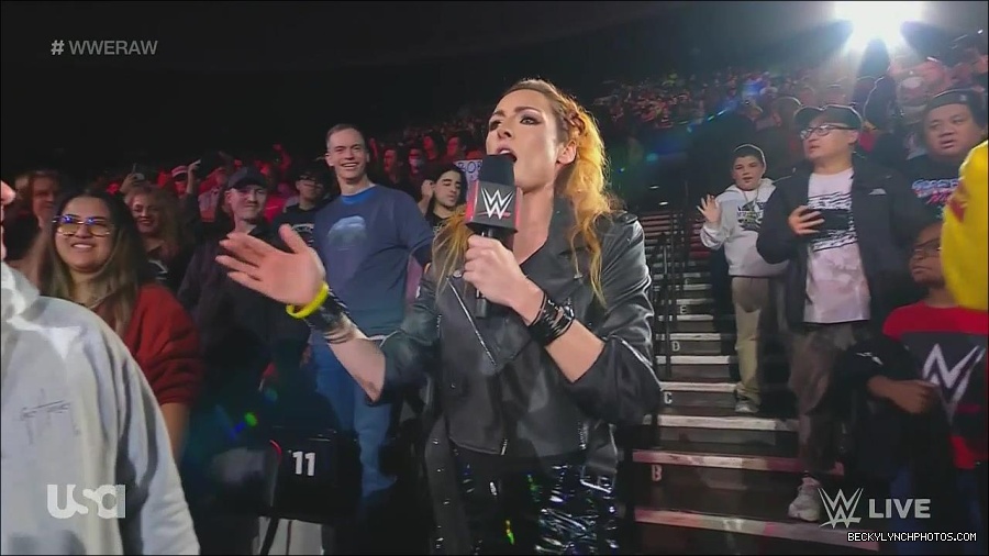 WWE_Monday_Night_Raw_2022_11_28_720p_HDTV_x264-NWCHD_mp4_000403336.jpg