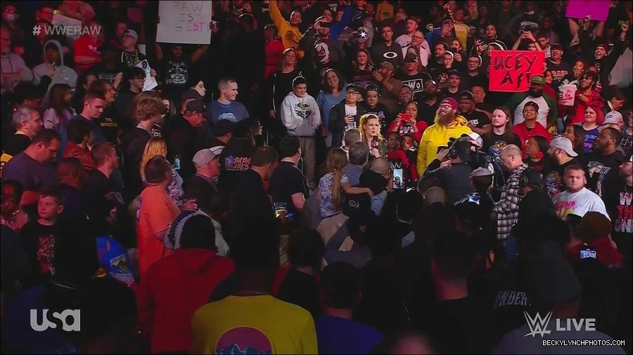 WWE_Monday_Night_Raw_2022_11_28_720p_HDTV_x264-NWCHD_mp4_000408941.jpg