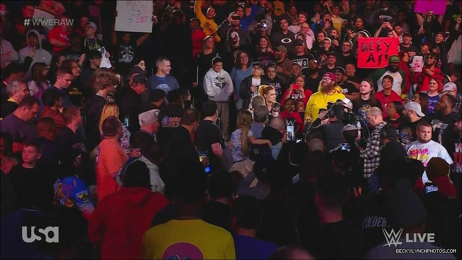 WWE_Monday_Night_Raw_2022_11_28_720p_HDTV_x264-NWCHD_mp4_000409342.jpg