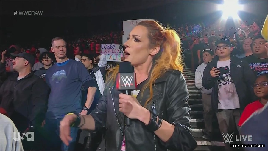 WWE_Monday_Night_Raw_2022_11_28_720p_HDTV_x264-NWCHD_mp4_000411744.jpg