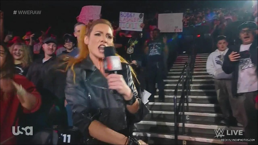 WWE_Monday_Night_Raw_2022_11_28_720p_HDTV_x264-NWCHD_mp4_000418151.jpg