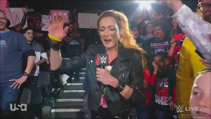 WWE_Monday_Night_Raw_2022_11_28_720p_HDTV_x264-NWCHD_mp4_000422955.jpg