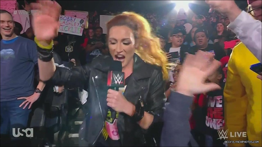 WWE_Monday_Night_Raw_2022_11_28_720p_HDTV_x264-NWCHD_mp4_000423356.jpg