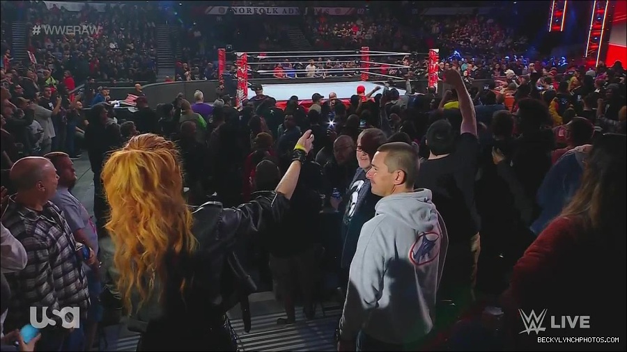 WWE_Monday_Night_Raw_2022_11_28_720p_HDTV_x264-NWCHD_mp4_000457390.jpg
