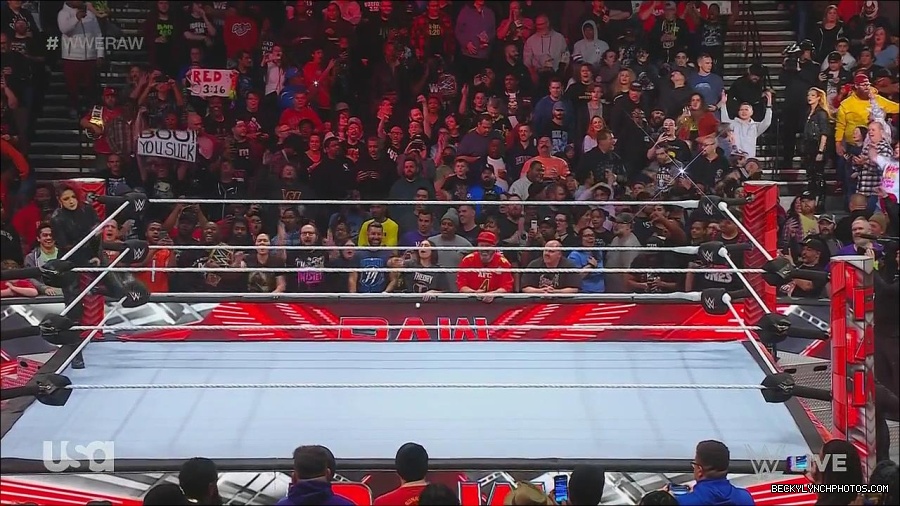WWE_Monday_Night_Raw_2022_11_28_720p_HDTV_x264-NWCHD_mp4_000470203.jpg