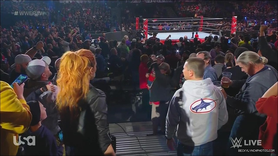 WWE_Monday_Night_Raw_2022_11_28_720p_HDTV_x264-NWCHD_mp4_000487053.jpg