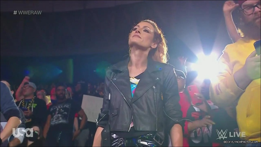 WWE_Monday_Night_Raw_2022_11_28_720p_HDTV_x264-NWCHD_mp4_000544710.jpg