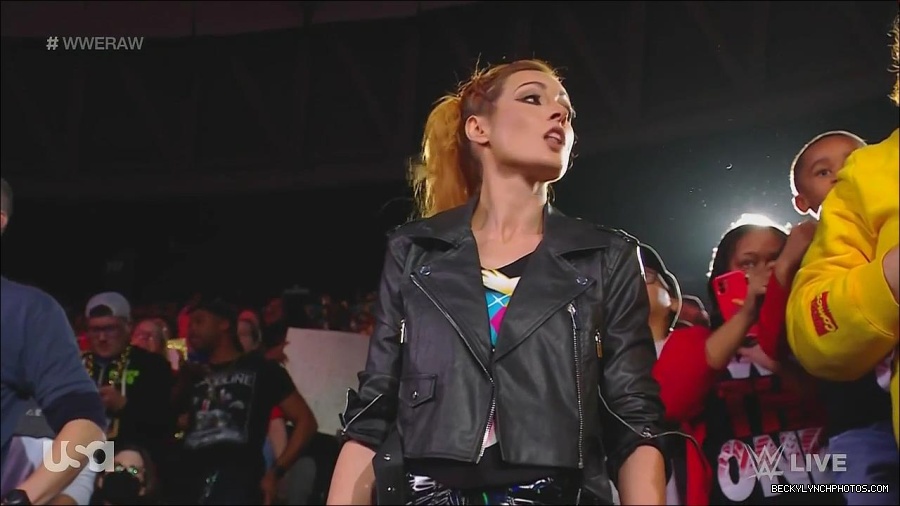 WWE_Monday_Night_Raw_2022_11_28_720p_HDTV_x264-NWCHD_mp4_000546312.jpg