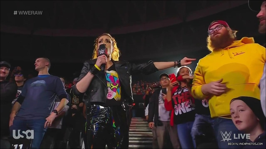 WWE_Monday_Night_Raw_2022_11_28_720p_HDTV_x264-NWCHD_mp4_000557123.jpg