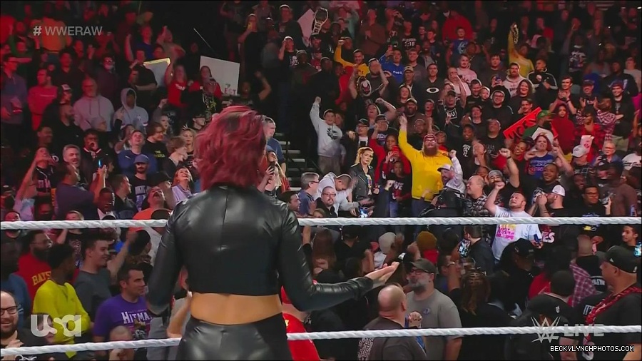WWE_Monday_Night_Raw_2022_11_28_720p_HDTV_x264-NWCHD_mp4_000569135.jpg