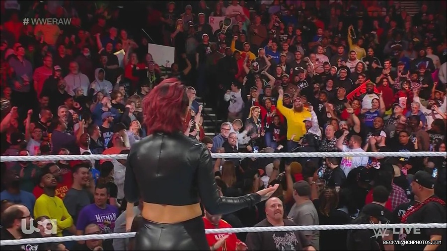 WWE_Monday_Night_Raw_2022_11_28_720p_HDTV_x264-NWCHD_mp4_000570736.jpg