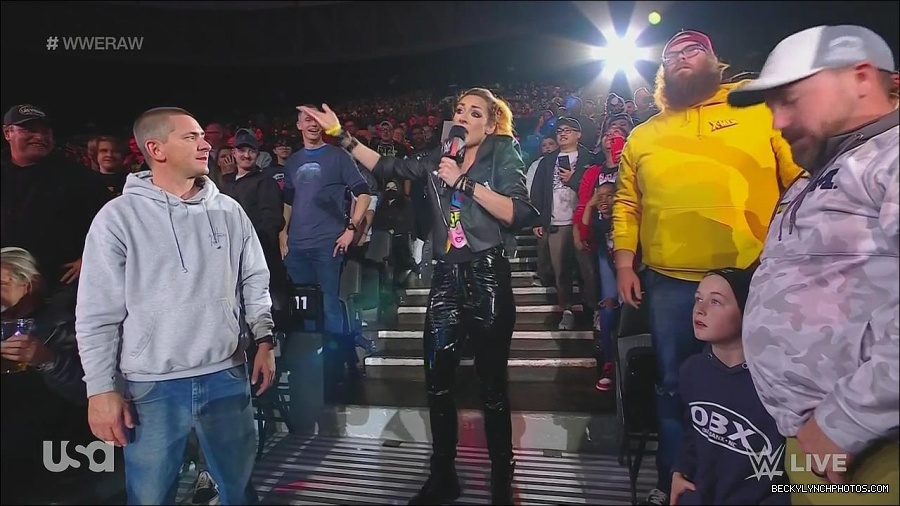 WWE_Monday_Night_Raw_2022_11_28_720p_HDTV_x264-NWCHD_mp4_000579545.jpg