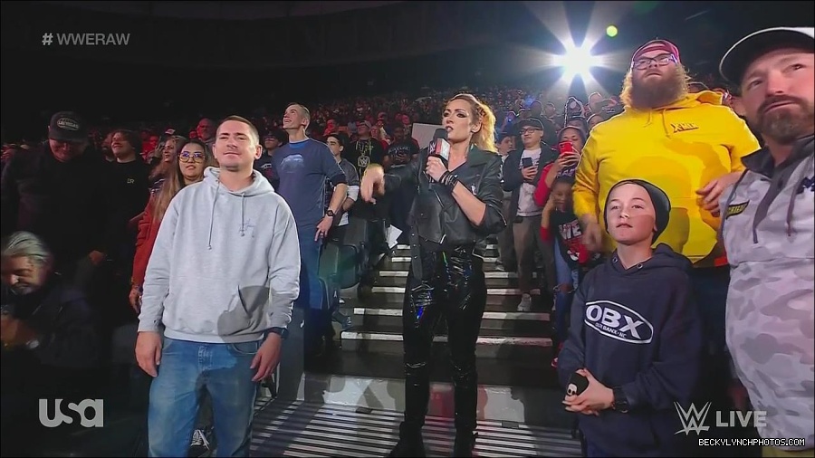 WWE_Monday_Night_Raw_2022_11_28_720p_HDTV_x264-NWCHD_mp4_000586752.jpg