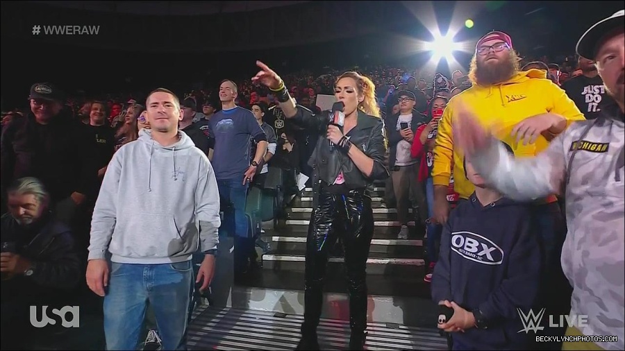 WWE_Monday_Night_Raw_2022_11_28_720p_HDTV_x264-NWCHD_mp4_000587153.jpg