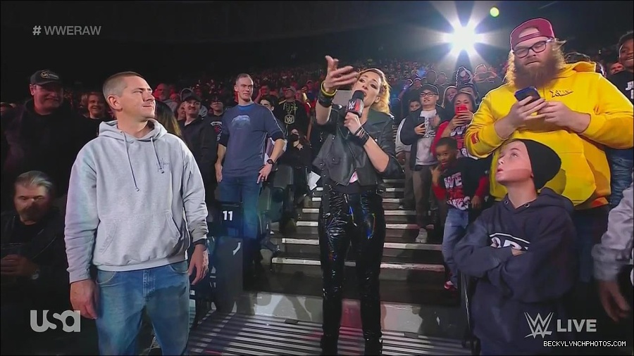 WWE_Monday_Night_Raw_2022_11_28_720p_HDTV_x264-NWCHD_mp4_000589956.jpg
