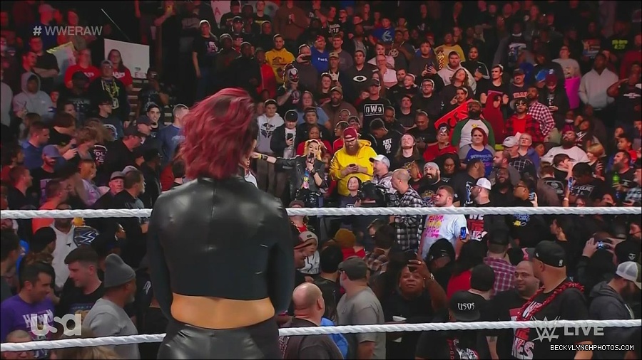 WWE_Monday_Night_Raw_2022_11_28_720p_HDTV_x264-NWCHD_mp4_000593559.jpg