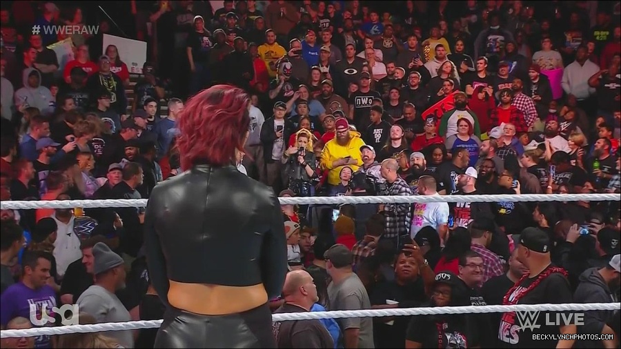WWE_Monday_Night_Raw_2022_11_28_720p_HDTV_x264-NWCHD_mp4_000594360.jpg