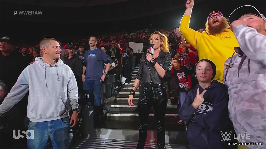 WWE_Monday_Night_Raw_2022_11_28_720p_HDTV_x264-NWCHD_mp4_000597163.jpg