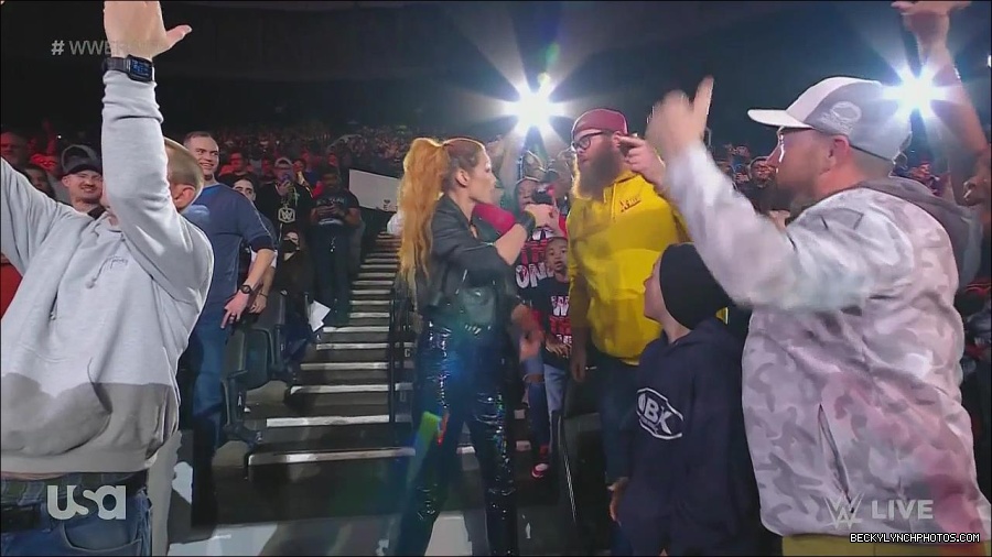 WWE_Monday_Night_Raw_2022_11_28_720p_HDTV_x264-NWCHD_mp4_000611177.jpg