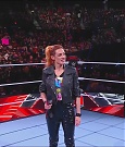 WWE_Monday_Night_Raw_2022_11_28_720p_HDTV_x264-NWCHD_mp4_000241574.jpg