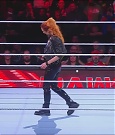 WWE_Monday_Night_Raw_2022_11_28_720p_HDTV_x264-NWCHD_mp4_000251184.jpg