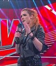 WWE_Monday_Night_Raw_2022_11_28_720p_HDTV_x264-NWCHD_mp4_000256789.jpg