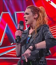 WWE_Monday_Night_Raw_2022_11_28_720p_HDTV_x264-NWCHD_mp4_000288021.jpg