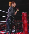 WWE_Monday_Night_Raw_2022_11_28_720p_HDTV_x264-NWCHD_mp4_000296029.jpg