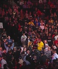 WWE_Monday_Night_Raw_2022_11_28_720p_HDTV_x264-NWCHD_mp4_000331664.jpg