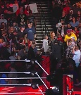 WWE_Monday_Night_Raw_2022_11_28_720p_HDTV_x264-NWCHD_mp4_000376909.jpg