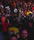WWE_Monday_Night_Raw_2022_11_28_720p_HDTV_x264-NWCHD_mp4_000404937.jpg