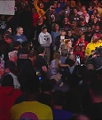 WWE_Monday_Night_Raw_2022_11_28_720p_HDTV_x264-NWCHD_mp4_000409342.jpg