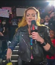 WWE_Monday_Night_Raw_2022_11_28_720p_HDTV_x264-NWCHD_mp4_000422555.jpg