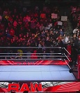 WWE_Monday_Night_Raw_2022_11_28_720p_HDTV_x264-NWCHD_mp4_000425758.jpg