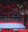 WWE_Monday_Night_Raw_2022_11_28_720p_HDTV_x264-NWCHD_mp4_000426559.jpg