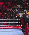 WWE_Monday_Night_Raw_2022_11_28_720p_HDTV_x264-NWCHD_mp4_000428961.jpg