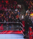 WWE_Monday_Night_Raw_2022_11_28_720p_HDTV_x264-NWCHD_mp4_000429762.jpg