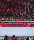 WWE_Monday_Night_Raw_2022_11_28_720p_HDTV_x264-NWCHD_mp4_000470603.jpg